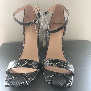 NWT Target Brand A New Day Snake Skin High Heels